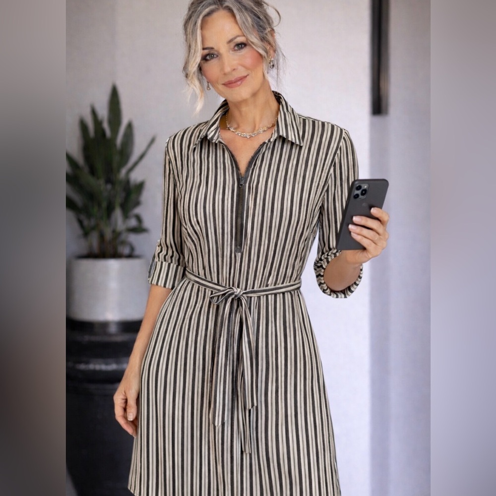 MLLE GABRIELLE Dress Size XL Vertical Stripes Adjustable 3/4 Sleeves